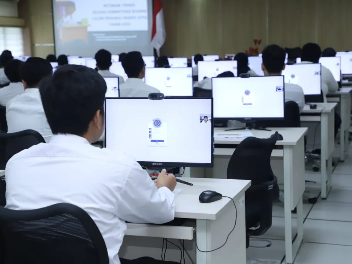 CASN 2026 Dibuka, Cek Dulu Perbedaan Gaji PNS dan PPPK Ini