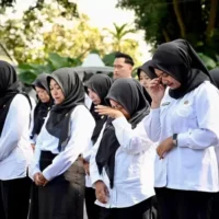 Surat Edaran Pemberhentian Honorer Resmi Berlaku, Bagaimana Nasib Gaji dan Tunjangan Mulai Tahun Depan?