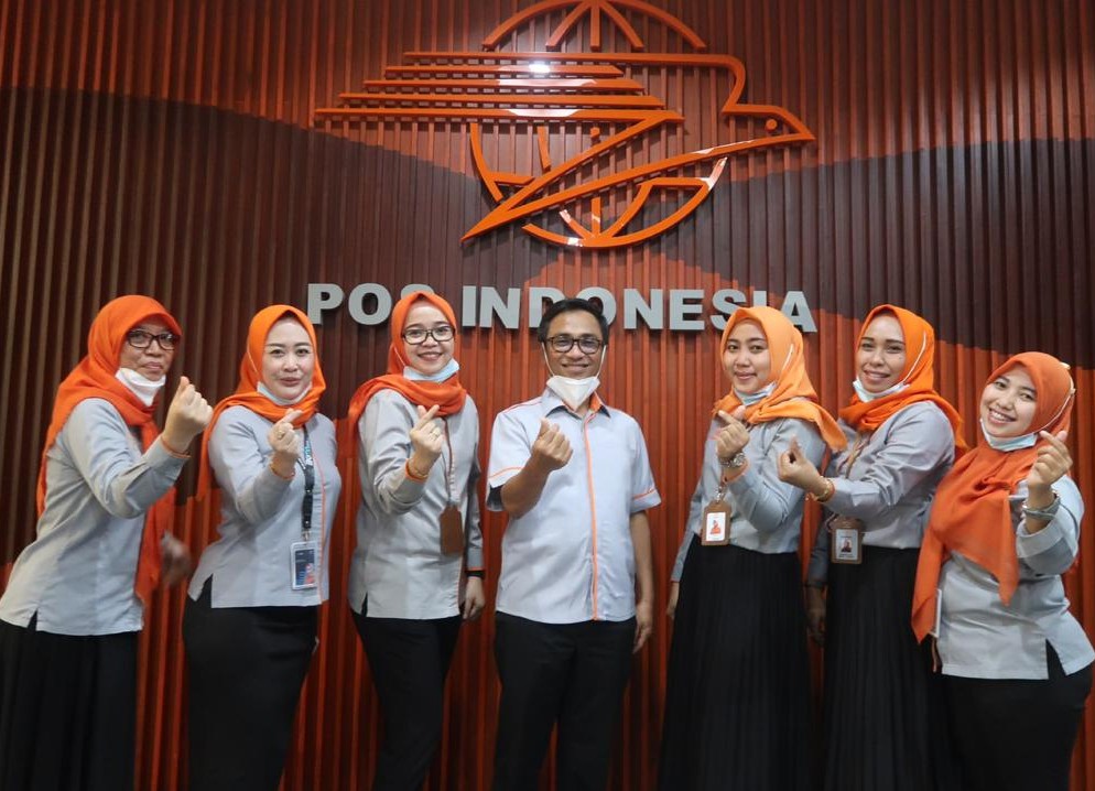Karyawan pt pos