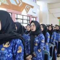 Kabar Gembira! Pemerintah Berikan 3 Hadiah Spesial untuk Guru Honorer & PNS periode Oktober-Desember 2025