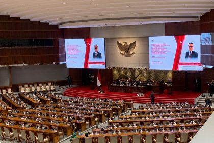 Rapat dpr