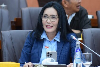Rieke diah pitaloka