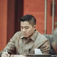 BLT Sementara Kesra Rp900 Ribu Mulai Cair Hari Ini, Pengganti Penebalan BPNT, Cek Cara Pencairannya