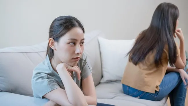Bukan Sekadar 'Baper', Ini 6 Tipe Kepribadian Beracun yang Psikologi Sarankan untuk Dihindari