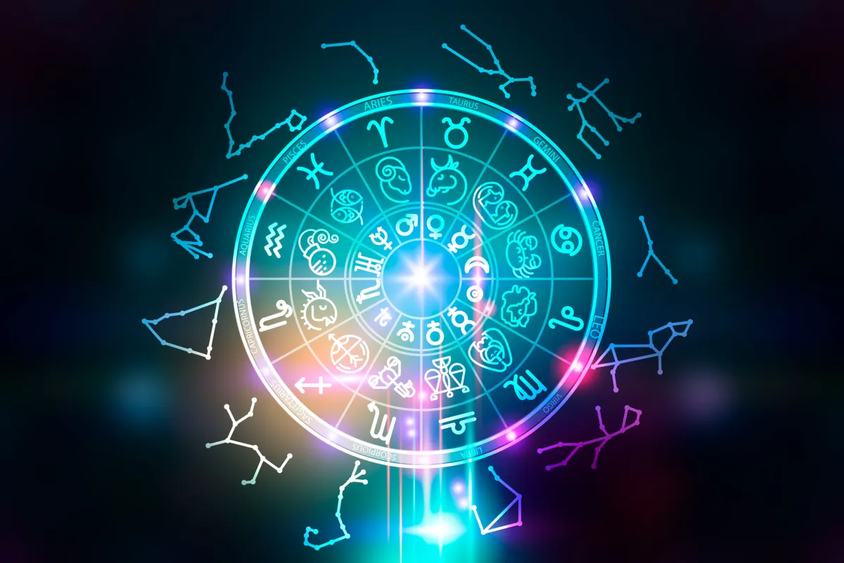 Ramalan Zodiak 16 Agustus 2026: Bulan Sabit di Leo, Saatnya Melangkah Berani untuk Masa Depan!
